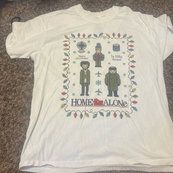 Home Alone T-Shirt - Picture 1 of 1